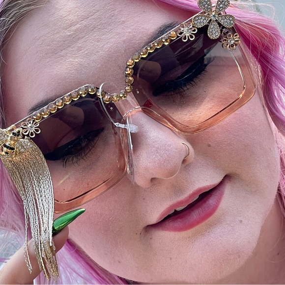 Handcrafted Unique Floral Rhinestone Chain Trim Sunglasses Festival Wear NWT - Picture 4 of 8